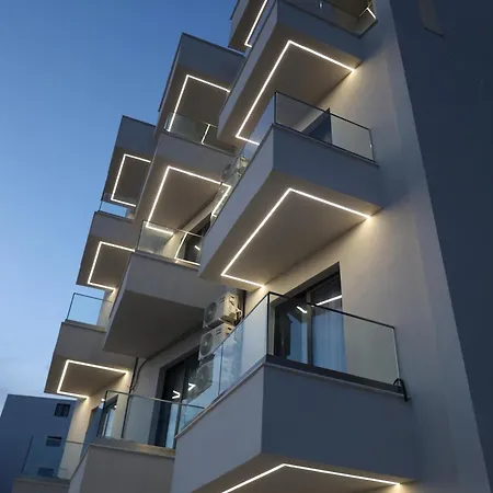 Yves1 Boutique Appart hôtel *